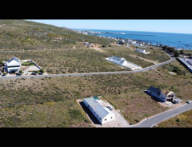 850M² VACANT LAND FOR SALE IN BRITANNICA HEIGHTS